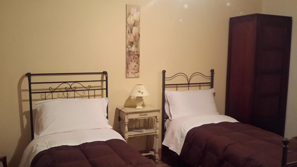 "Green" B&B Il Bracco Partinico Rum bild